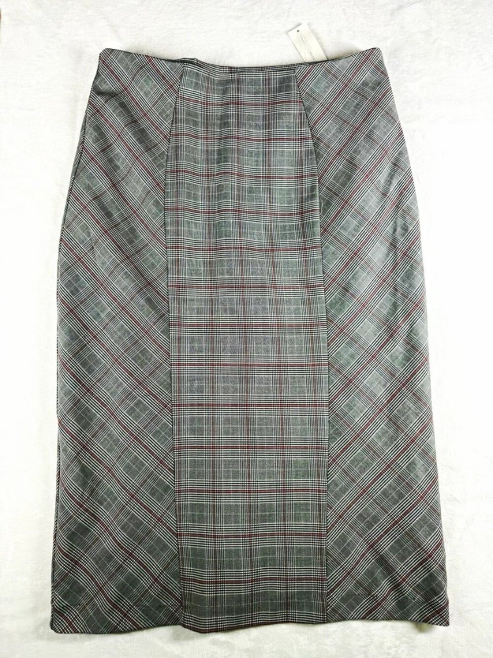 Grey, Black, burgundy plaid check tailored skirt, size 2